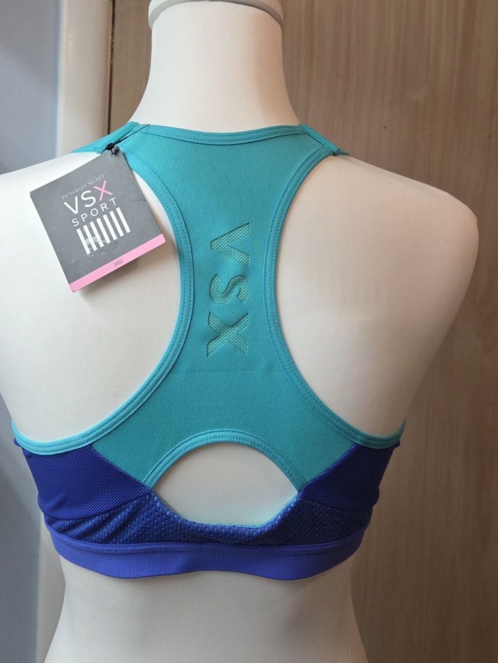 Victoria's Secret Blue and Teal VSX Incredible Front-Zip Sports Bra - 38D NWT - Picture 3 of 7
